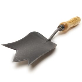 1483 - Kroonplantspaan met spitse rand - 14 cm essenhouten handvat
